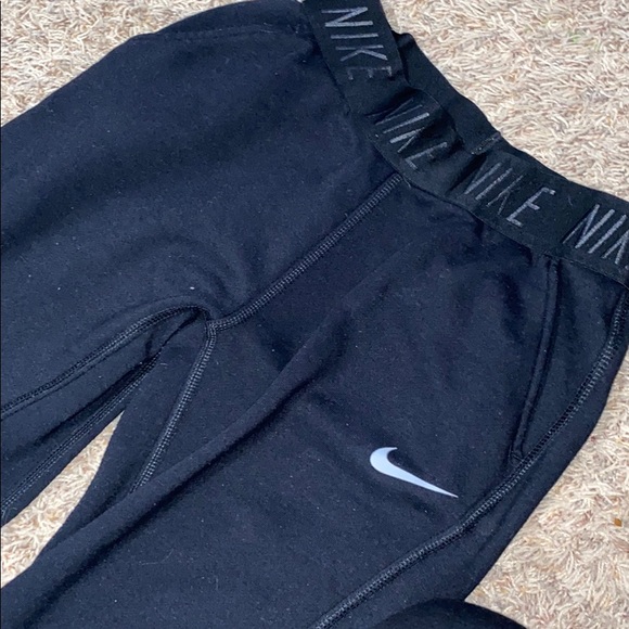 Nike Pants - Nike sweatpants